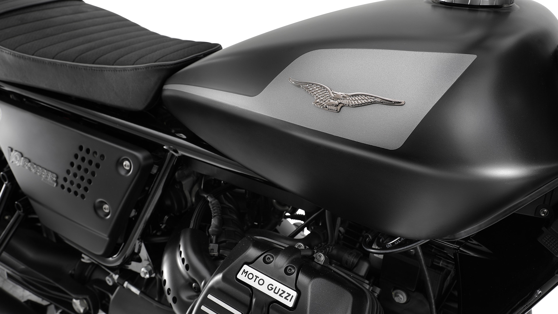 v9 Bobber